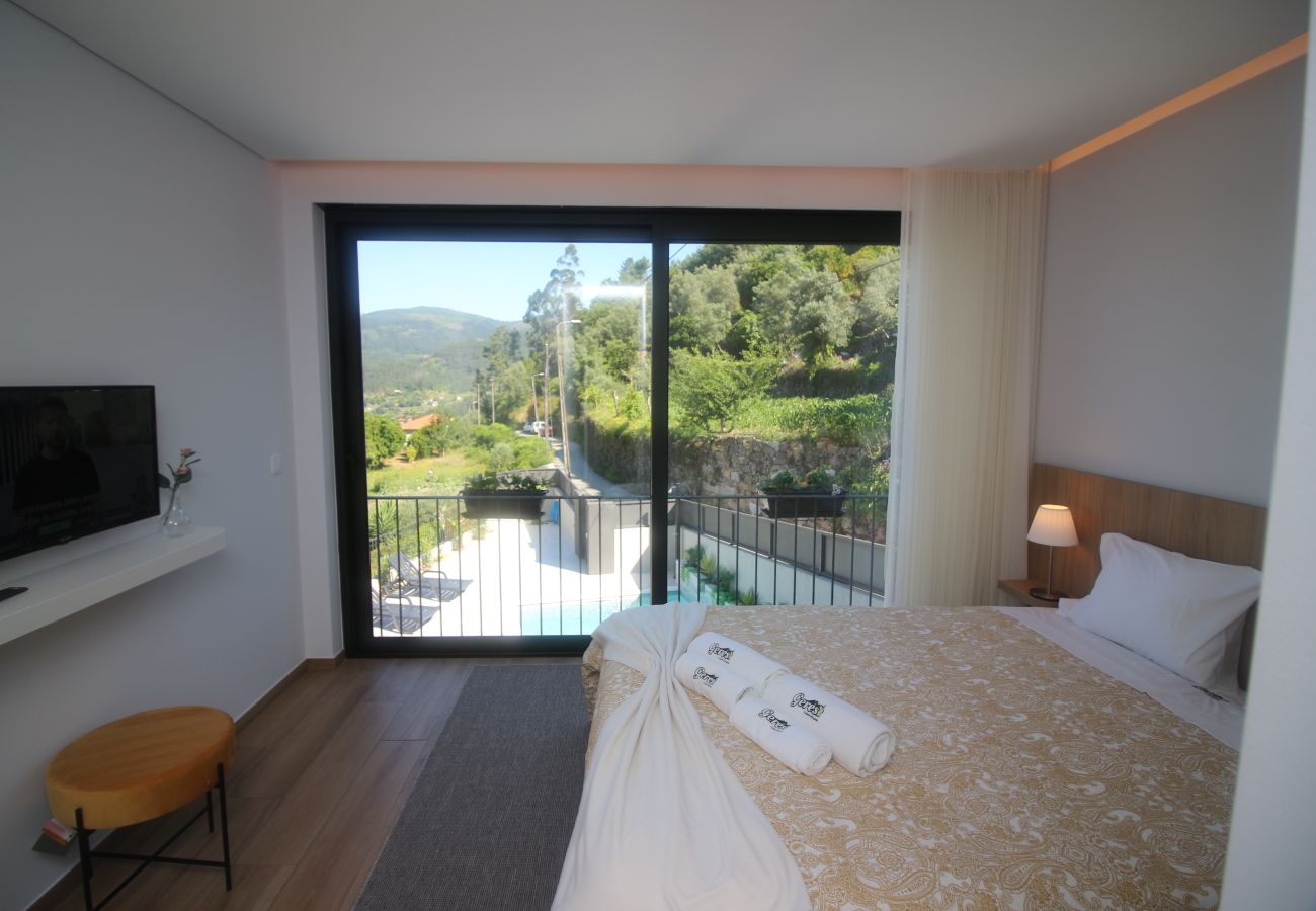 Maison mitoyenne à Gerês - Real Village I