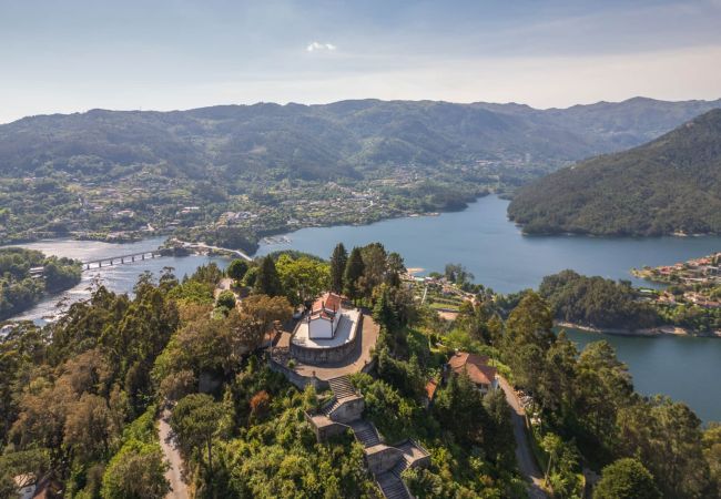  à Vieira do Minho - Casa da Fonte de Pedra Gerês
