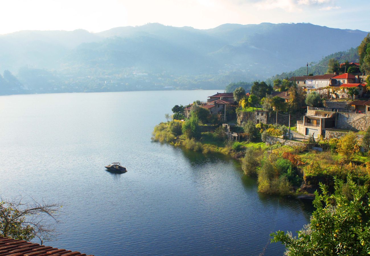 Chambres d'hôtes à Gerês - Quarto Lagoa s/ varanda - Pôr do Sol