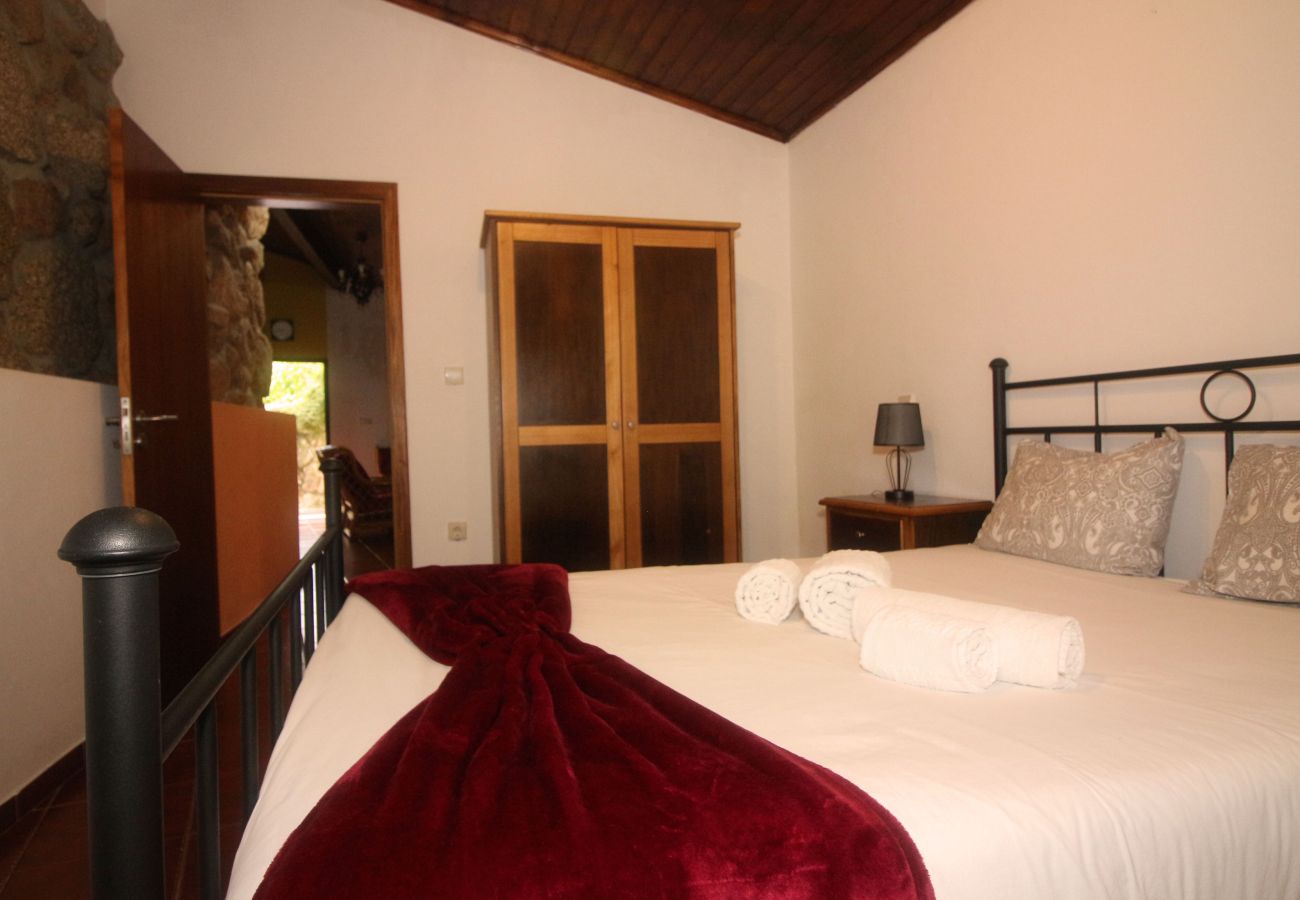 Maison à Gerês - Casas da Paz T2