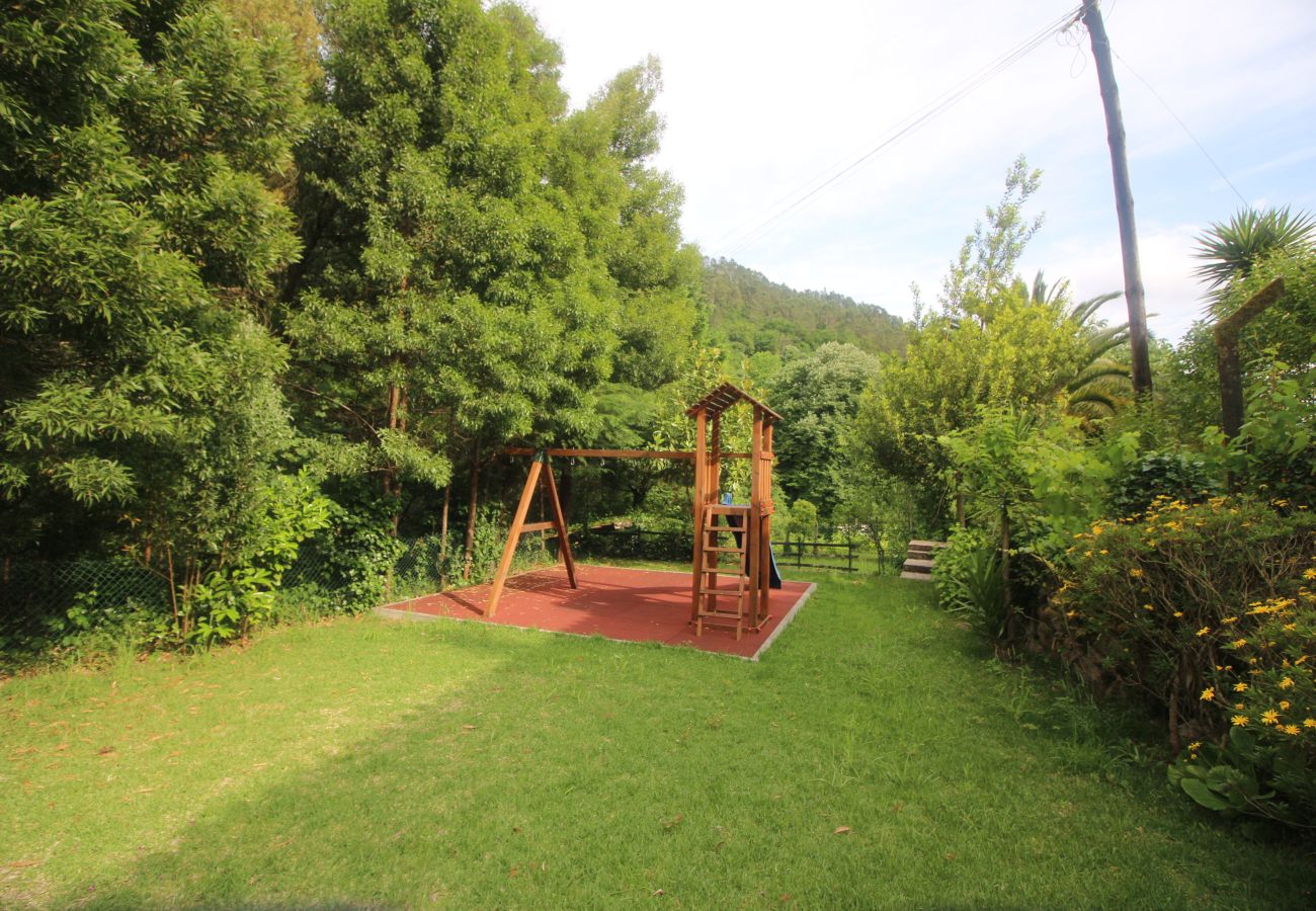 Maison à Gerês - Casas da Paz T2