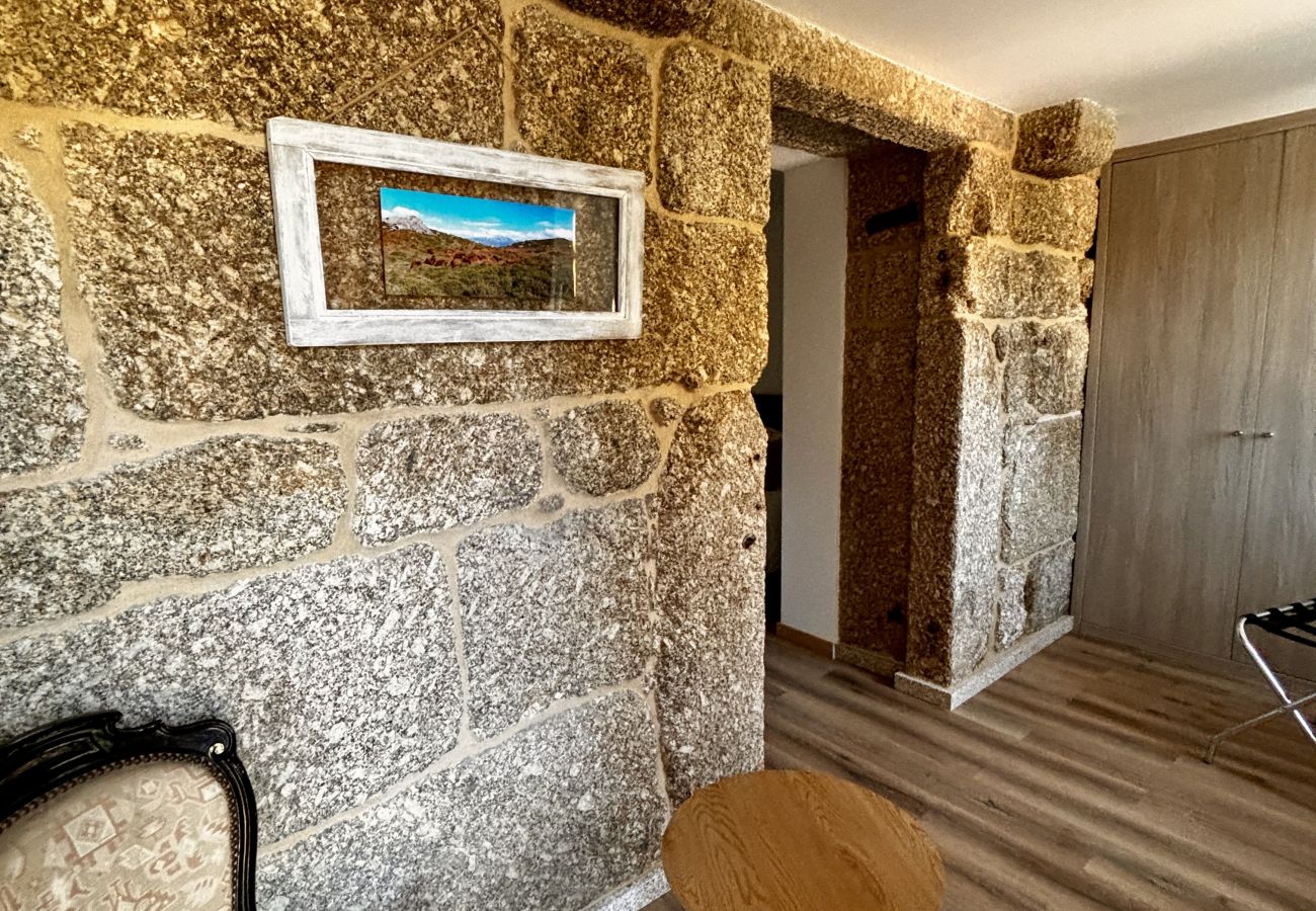 Chambres d'hôtes à Terras de Bouro - Quinta de Grovelas - Quarto Duplo Deluxe II