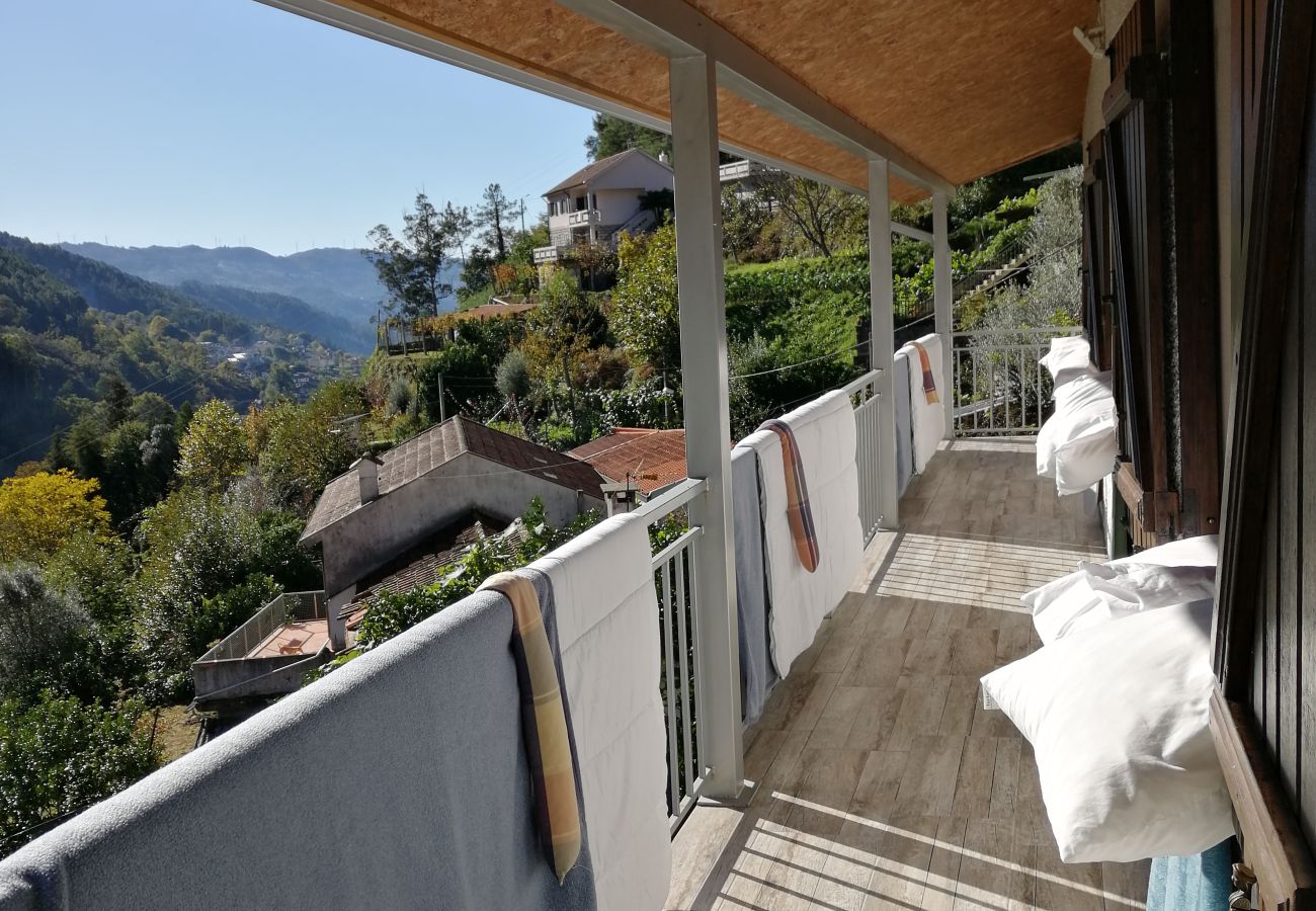 Gîte Rural à Gerês - Tea House Gerês Hipericão