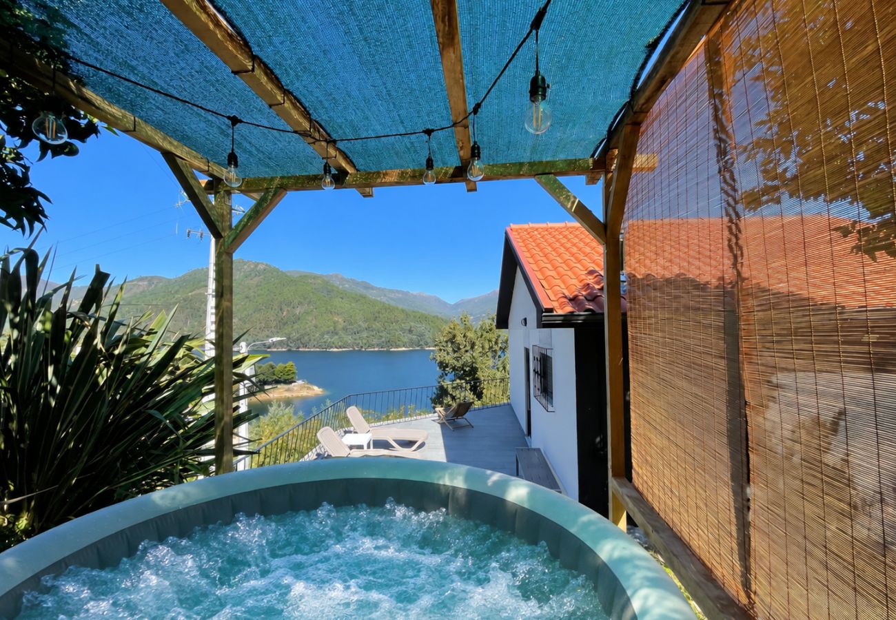 Maison à Gerês - Casa da Cruz